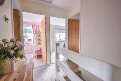 Broadmere Close, Dursley