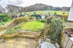 Broadmere Close, Dursley
