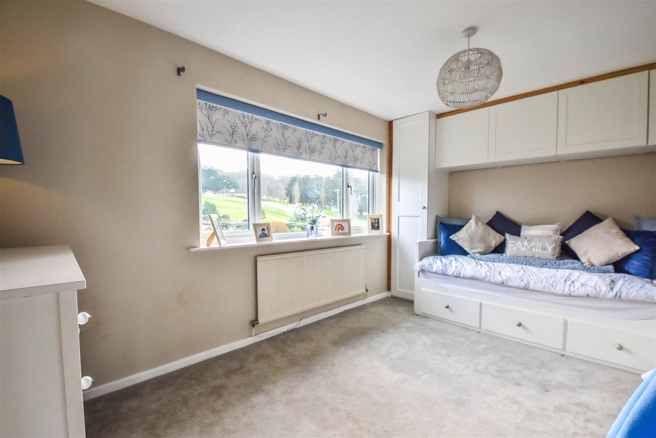 Broadmere Close, Dursley