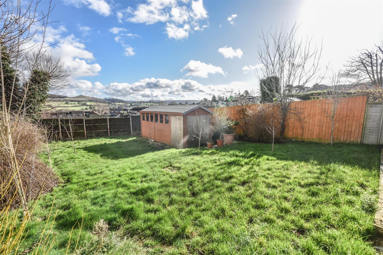 Valley View, Cam