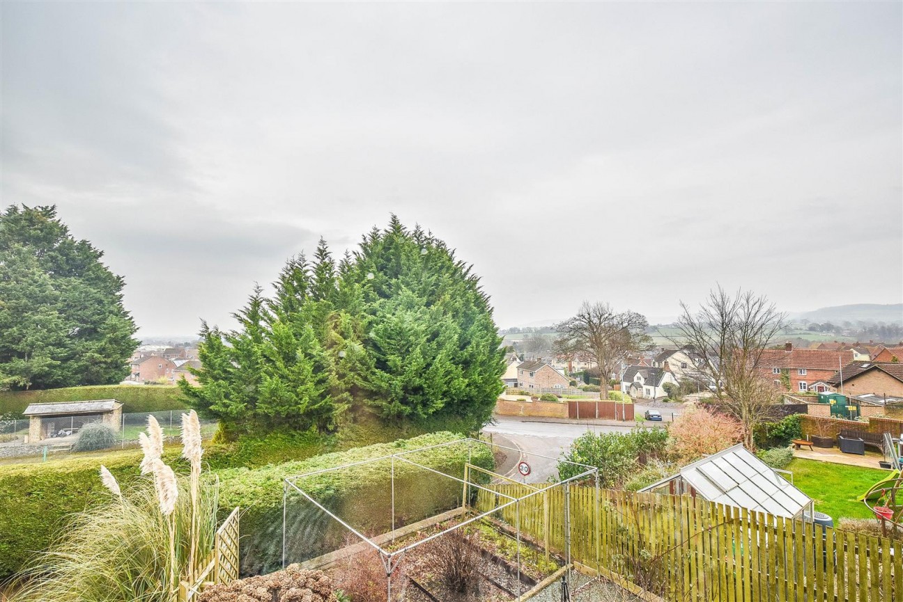 Spark Hill, Cam, Dursley