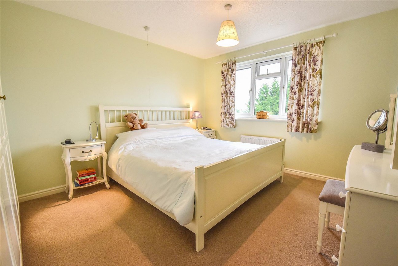 Spark Hill, Cam, Dursley