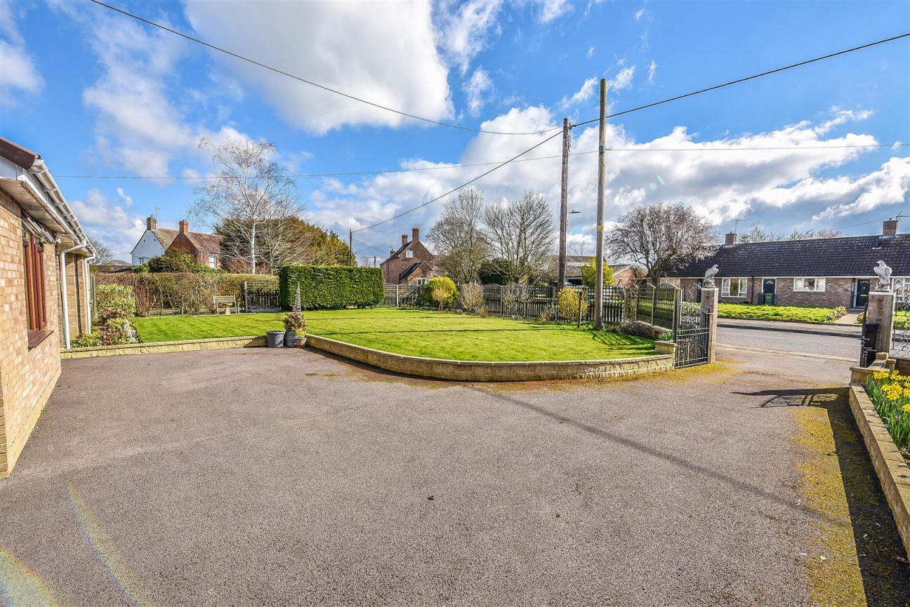Moorend Lane, Slimbridge, Gloucester