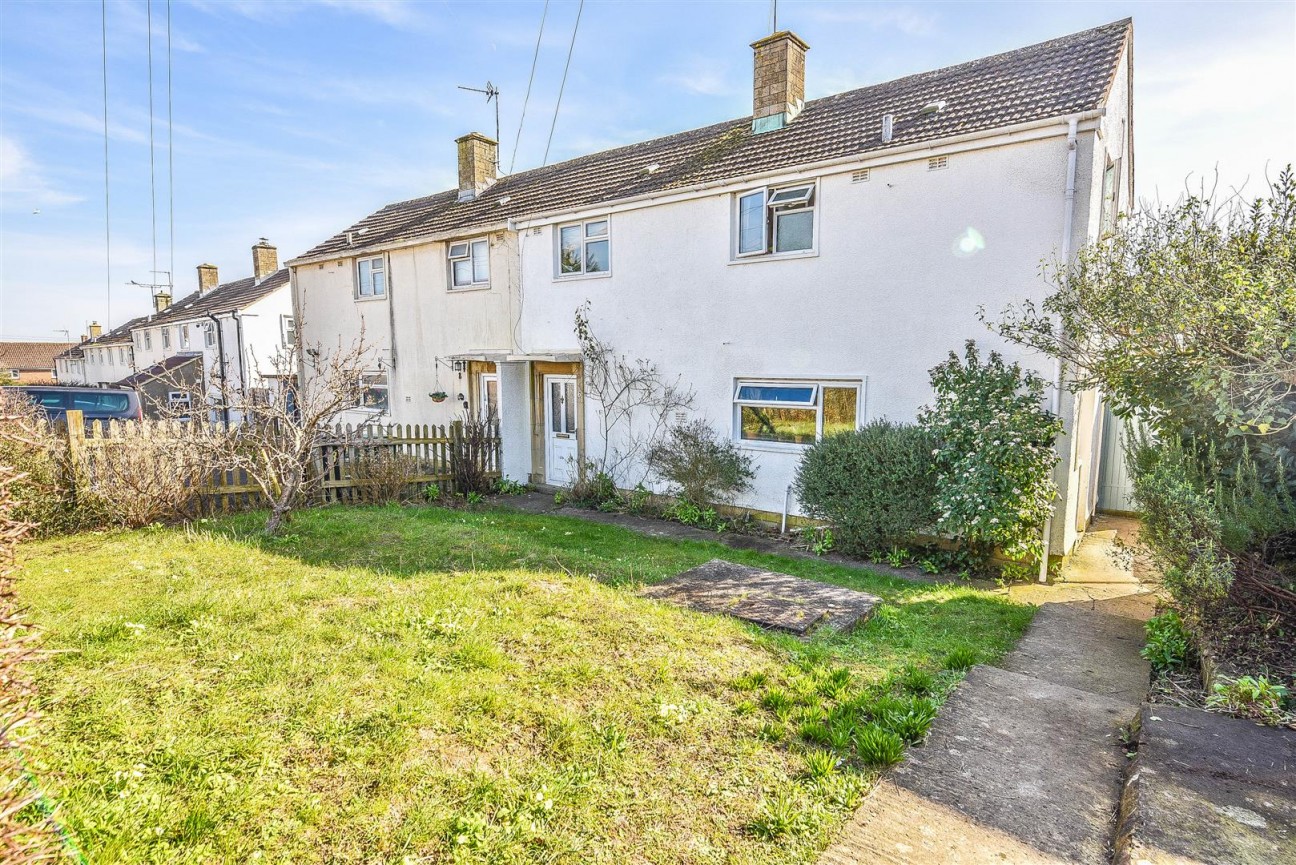 Frederick Thomas Road, Cam