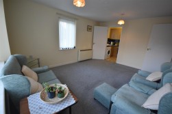 Henlow Drive, Dursley