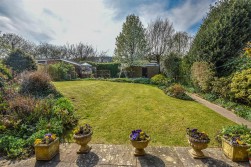 Kingshill Road, Dursley