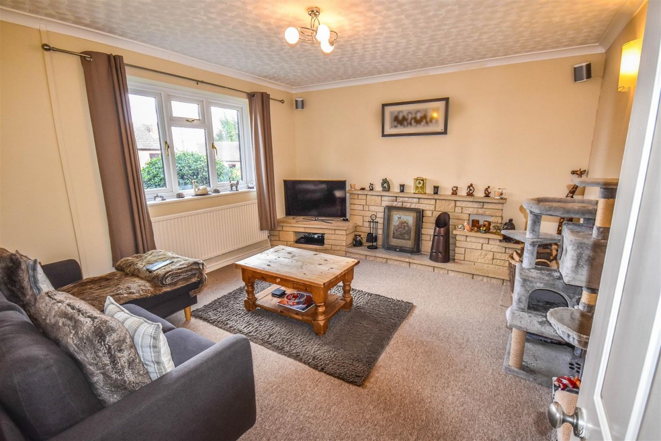 High Furlong, Cam, Dursley