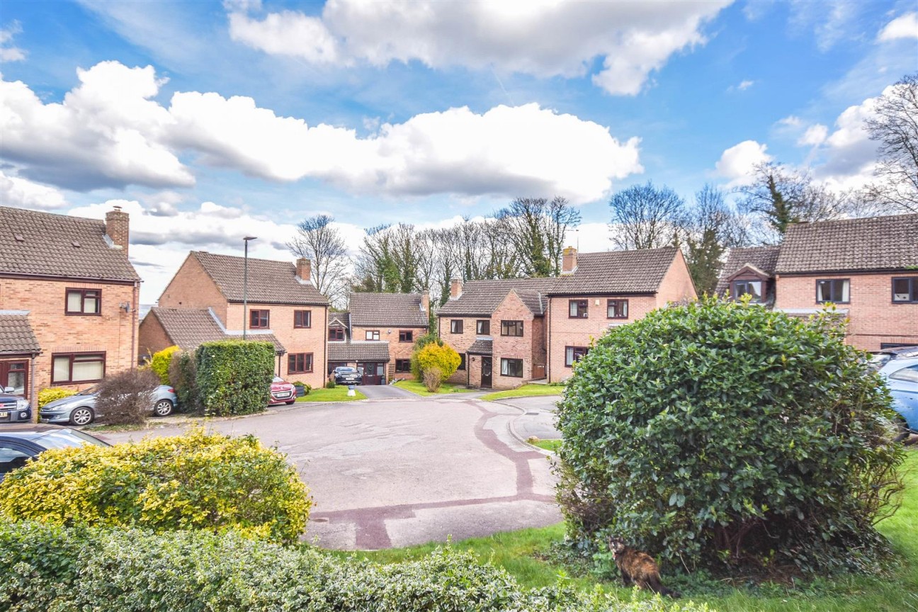 High Furlong, Cam, Dursley