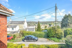 Venns Acre, Wotton-under-Edge
