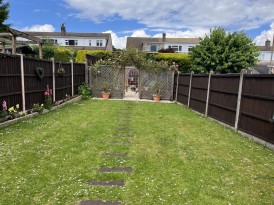 Delkin Road, Cam