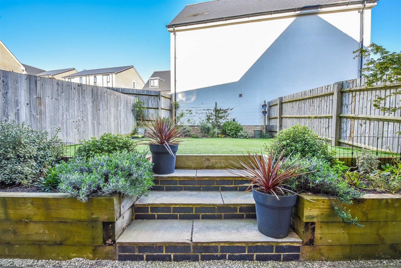 Lister Road, Dursley