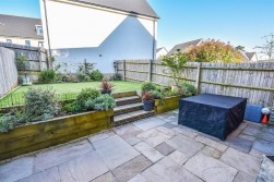Lister Road, Dursley