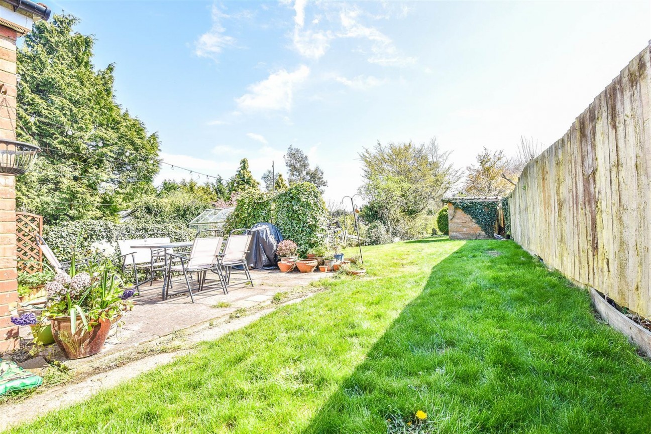 Woodfield Road, Dursley