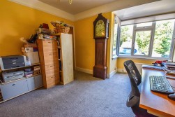 Woodfield Road, Dursley