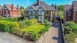 The Knapp, Dursley