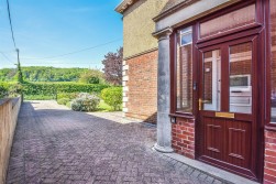 The Knapp, Dursley