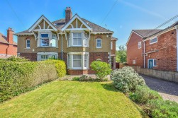 The Knapp, Dursley