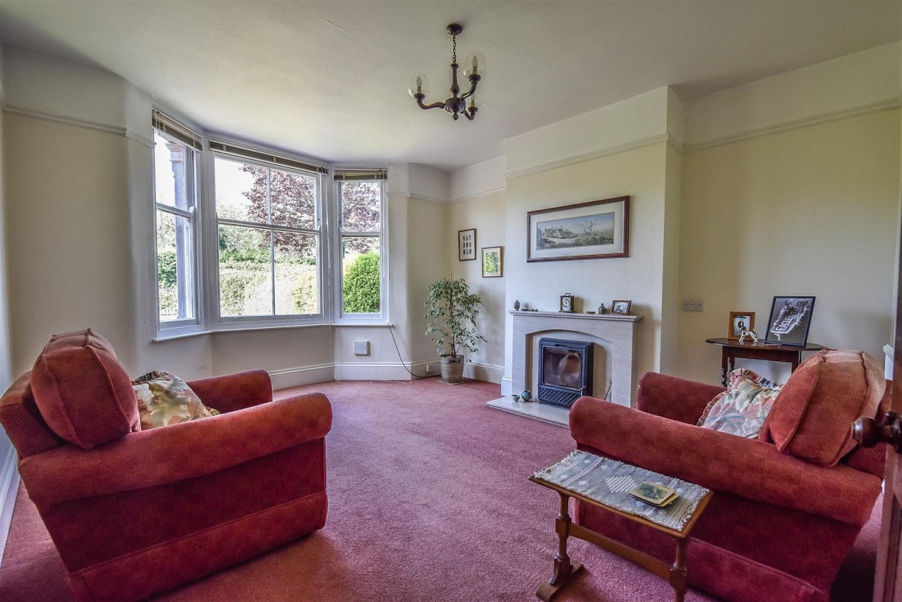 The Knapp, Dursley