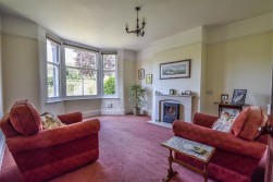 The Knapp, Dursley