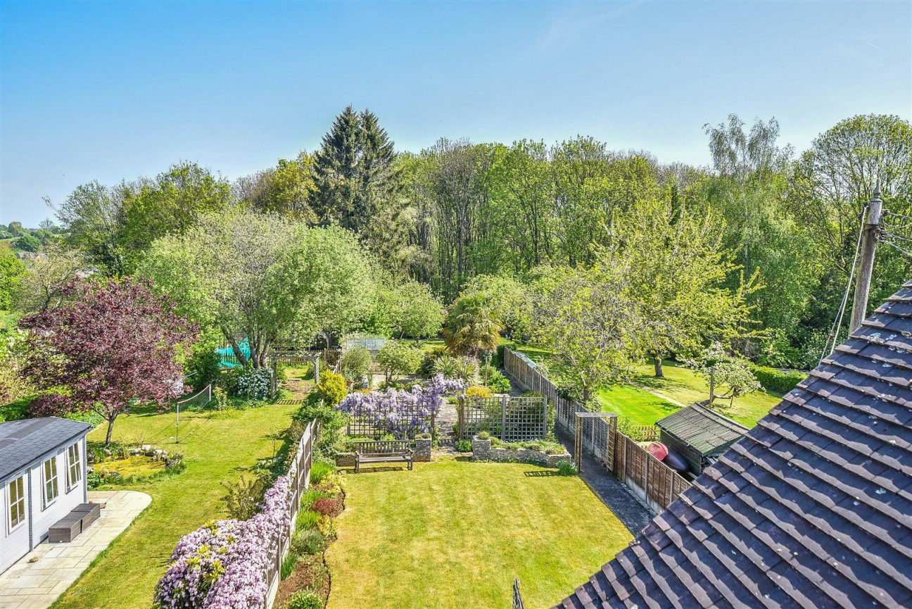The Knapp, Dursley
