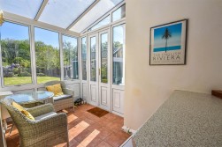 The Knapp, Dursley