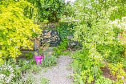 Maple Close, Dursley