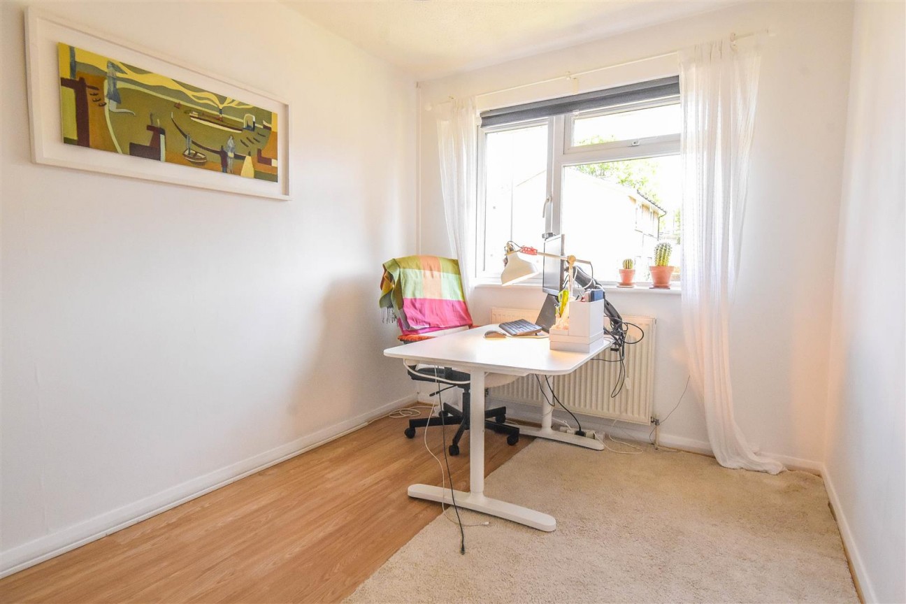 Maple Close, Dursley
