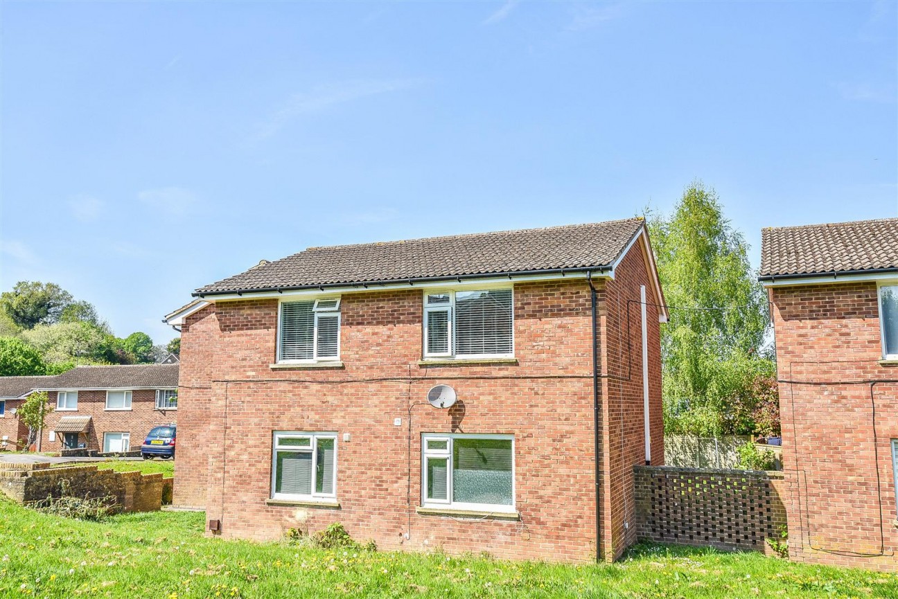 Maple Close, Dursley