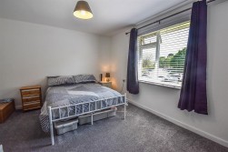 Maple Close, Dursley