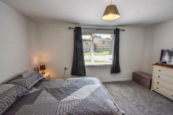 Maple Close, Dursley