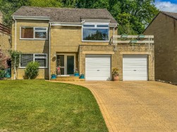 Torchacre Rise, Dursley