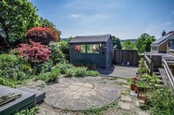Green Close, Uley, Dursley