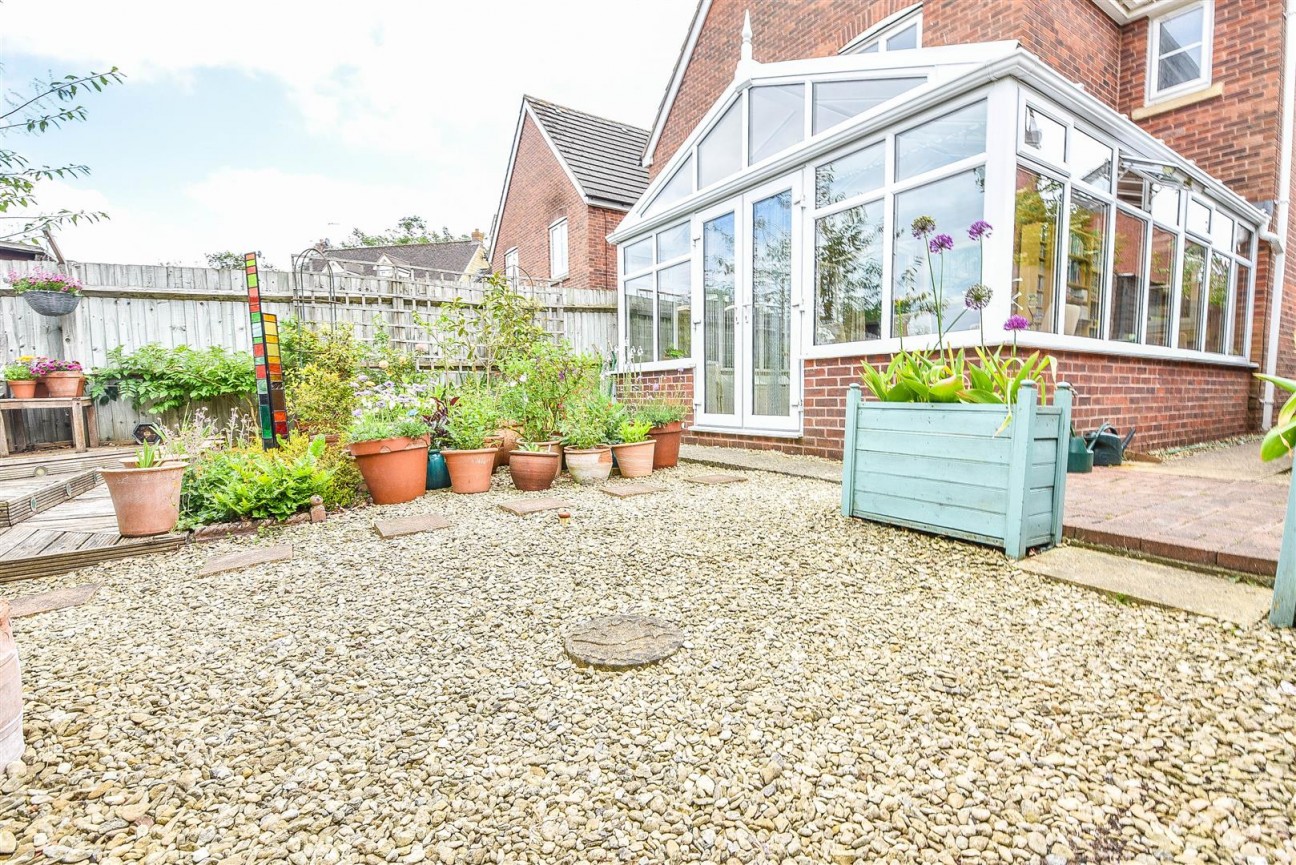 Castle Stream Court, Dursley