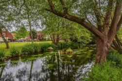 Castle Stream Court, Dursley
