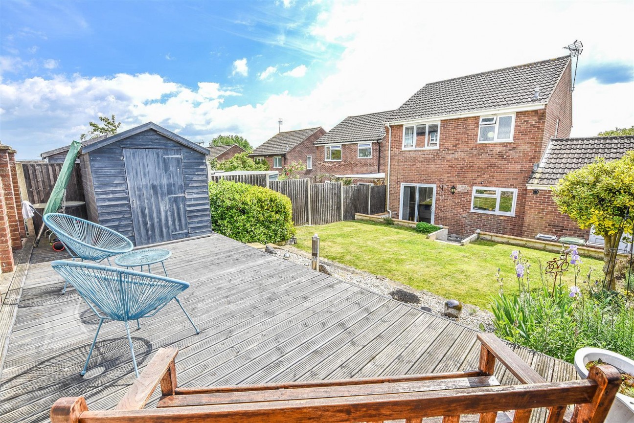 Beyon Drive, Cam, Dursley