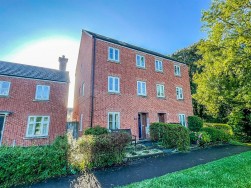 Harrolds Close, Dursley