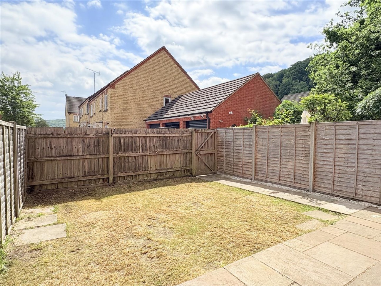 Harrolds Close, Dursley