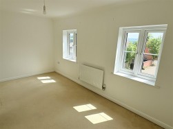 Harrolds Close, Dursley