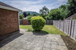 Hopton Road, Cam, Dursley