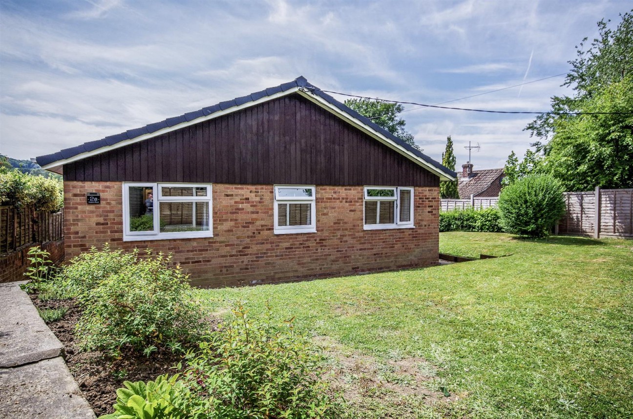 Hopton Road, Cam, Dursley