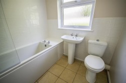 Hopton Road, Cam, Dursley