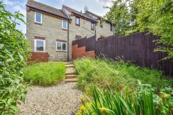 Weavers Close, Dursley