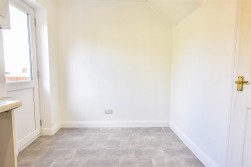 Weavers Close, Dursley
