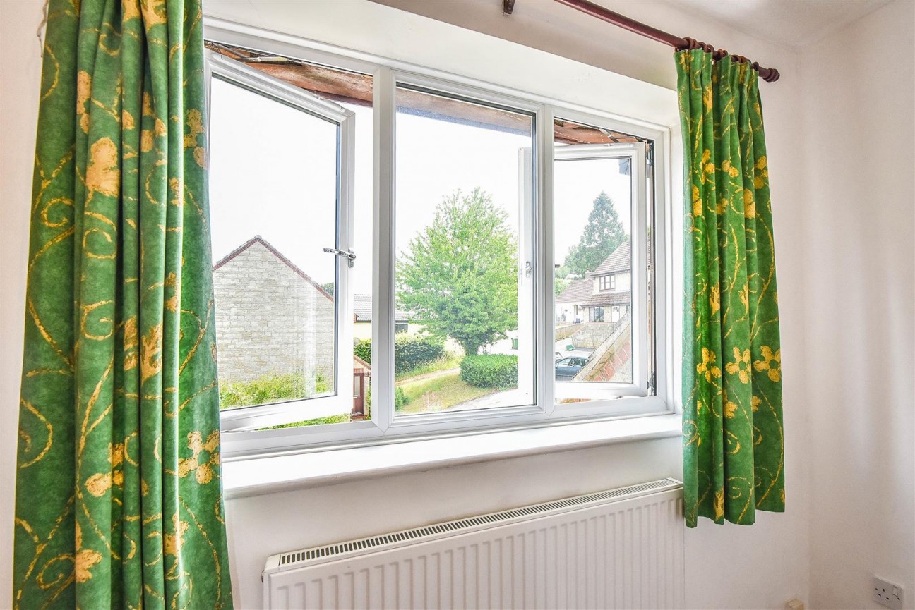 Weavers Close, Dursley