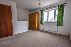 Weavers Close, Dursley