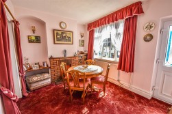 Garden Suburb, Dursley