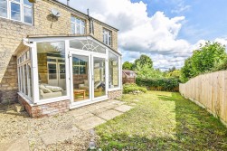 Dursley Road, Dursley