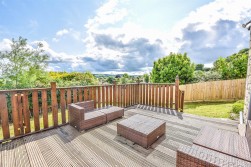 Dursley Road, Dursley
