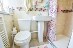 Tilsdown Close, Dursley