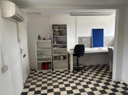 Breadstone Business Centre, Berkeley